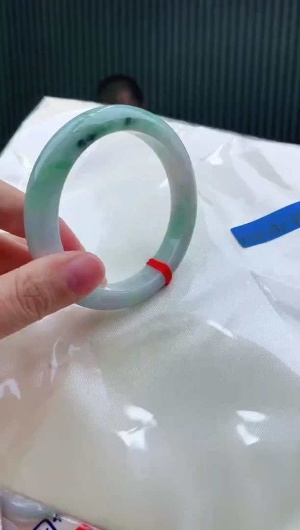 未镶嵌手镯翡翠59