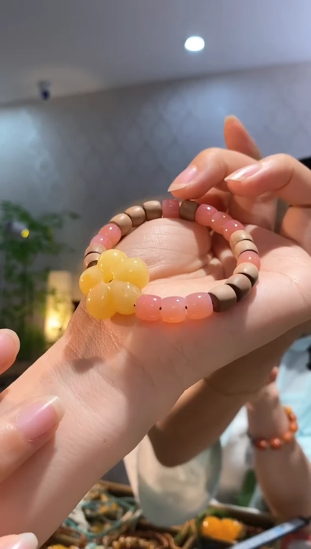 裸石琥珀未镶嵌天然琥珀蜜蜡首饰