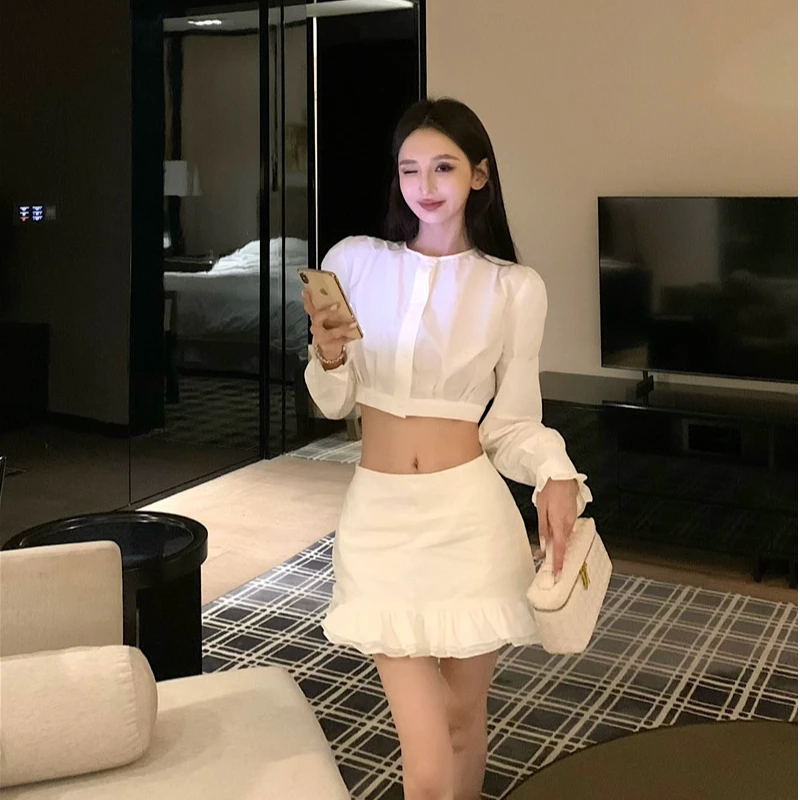 夏季清茶白色短款衬衣上衣短裙套装夏两件套装