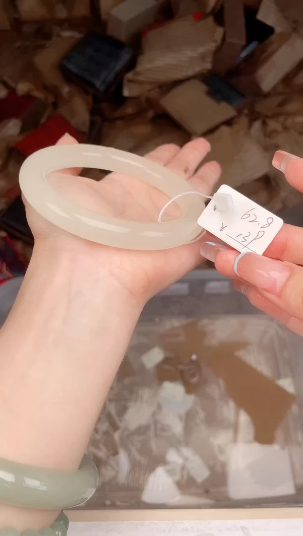 石英质玉手镯未镶嵌A50-62.8