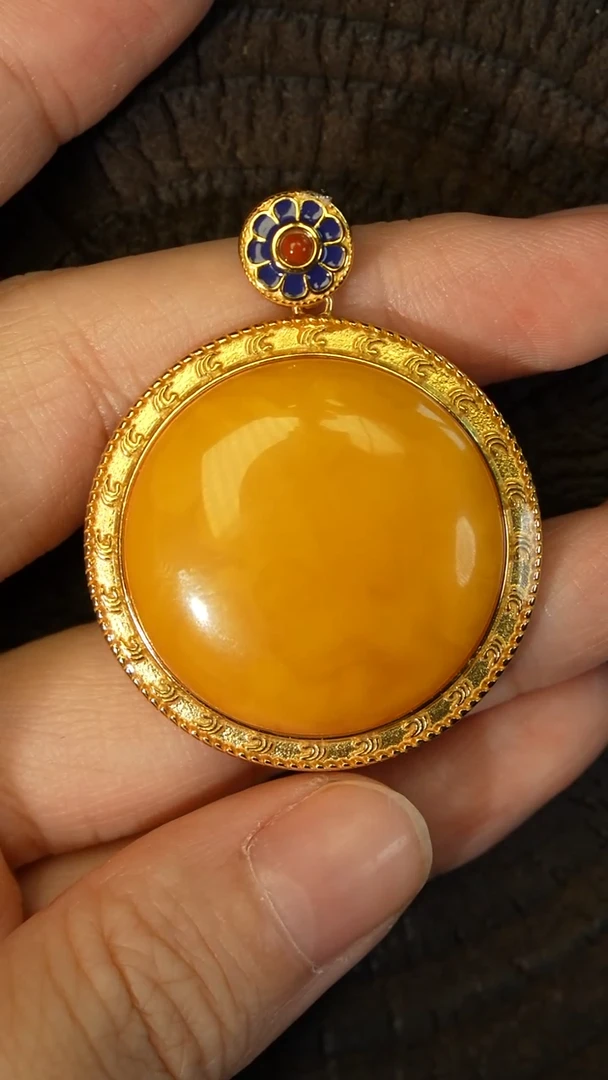 蜜蜡吊坠(赠链)银S925镶嵌圆牌28mm