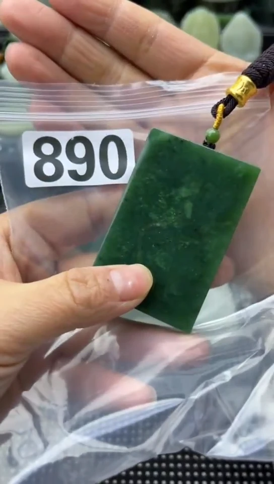 未镶嵌和田玉珠宝半成品牌子