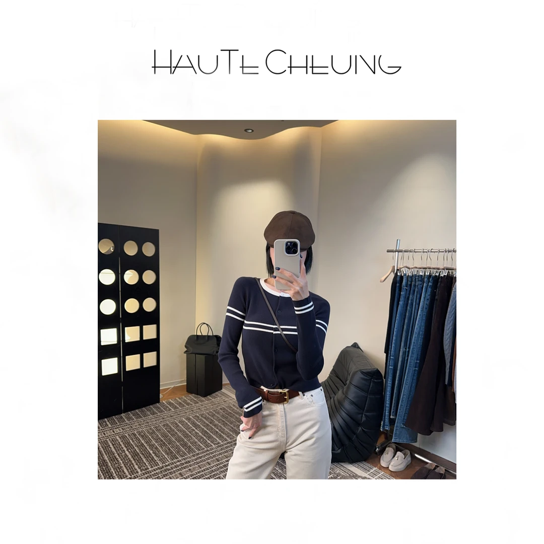 早秋 条纹高级撞色 减龄正肩  显瘦修身 百搭 圆领开衫  A156