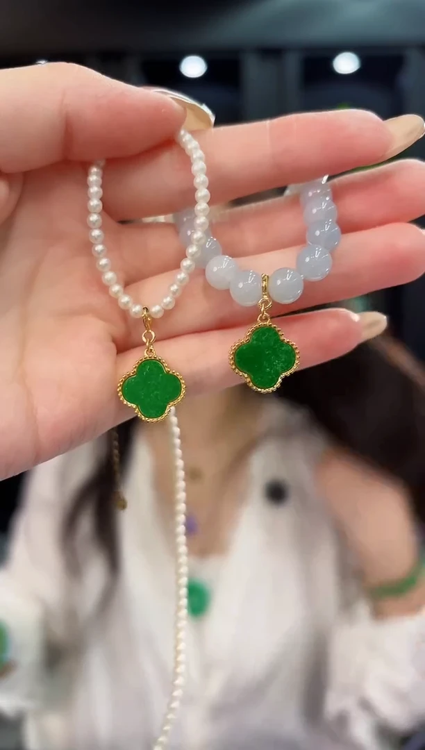 翡翠未镶嵌吊坠(不含链)缅料A货/多样性发货/一件