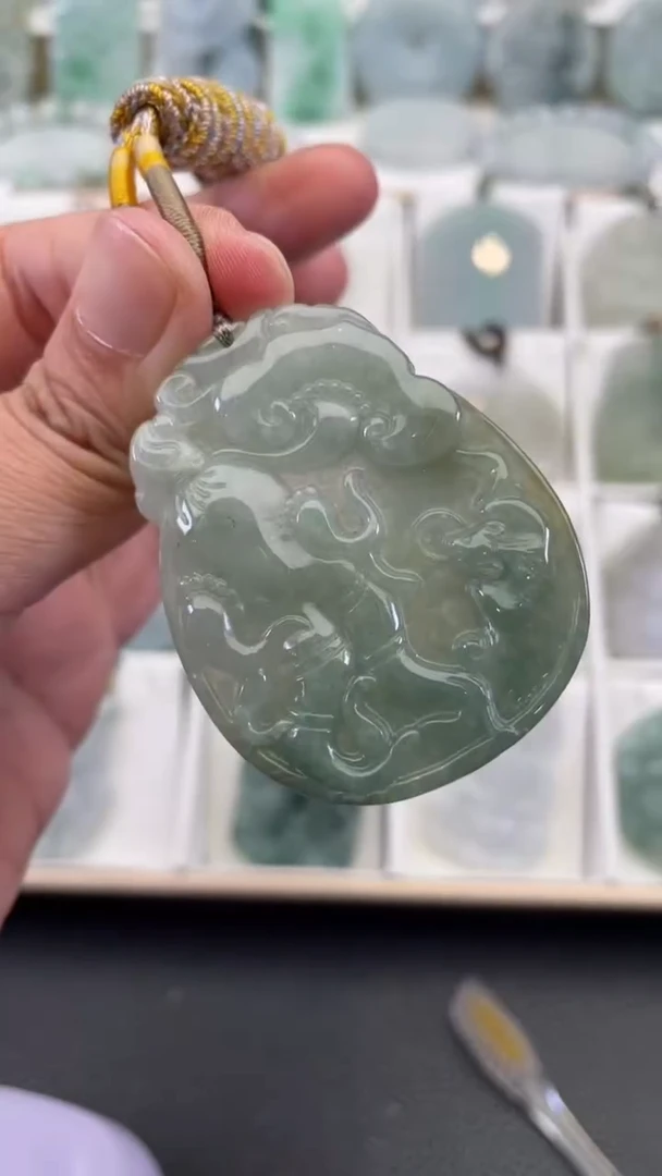 颈饰未镶嵌翡翠天然缅甸翡翠A货459