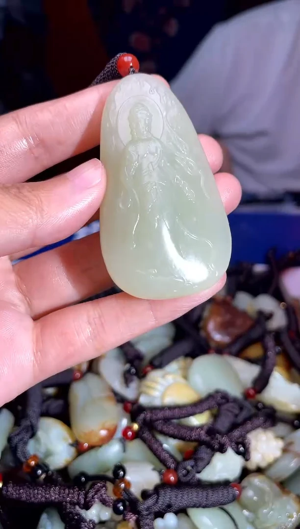 和田玉未镶嵌挂件1