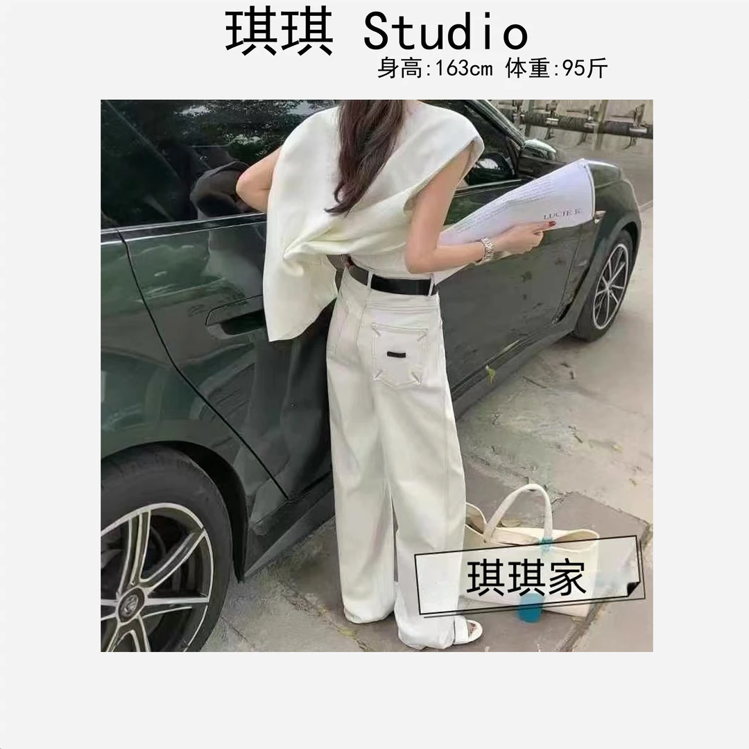 《琪琪家》春夏季新款重工设计后口袋刺绣压褶减龄牛仔弯刀裤7119-X