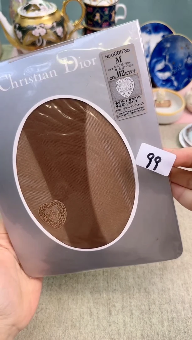 瓷片泡泡家的瓷器真好看