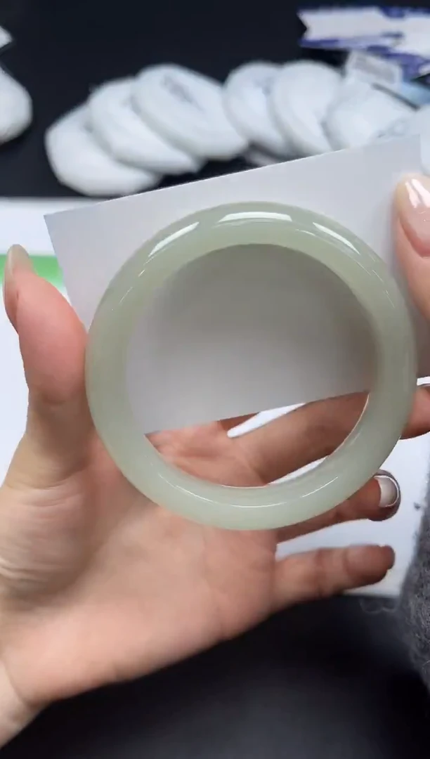 未镶嵌手镯石英质玉030-5859