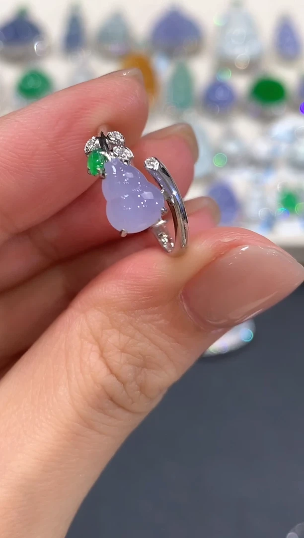 18K金镶嵌戒指翡翠a111紫货有色差