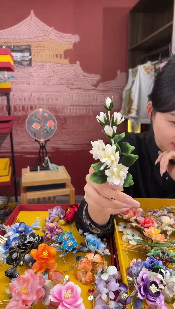 【闪购商品】刺绣非遗绒花（发饰）