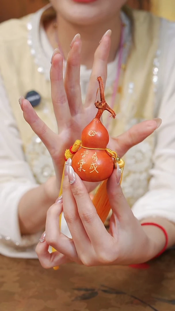 315漆艺工艺小葫芦9.9