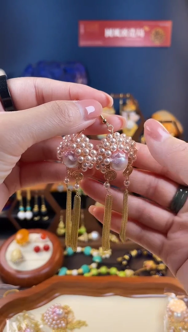 永**?，十号脸谱耳钩