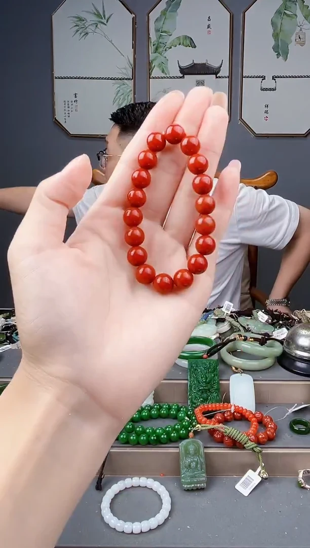 颈饰未镶嵌南红玛瑙多样性发货拍一单发一个