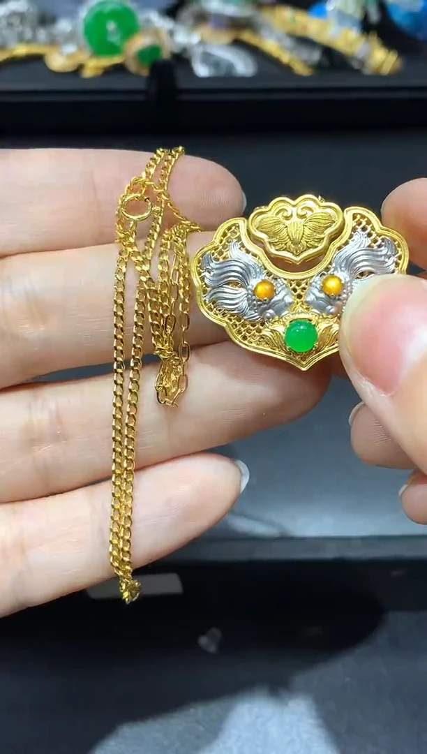 颈饰18K金镶嵌翡翠386-中国好珍宝