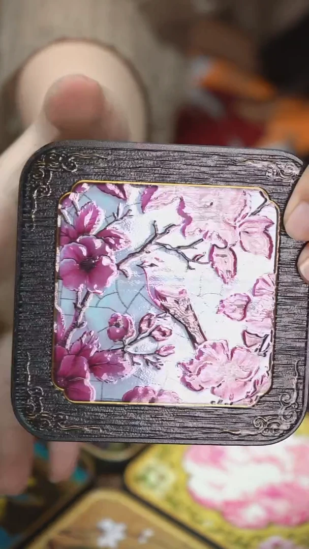 壹藏贰宝釉红花鸟图案杯垫一片