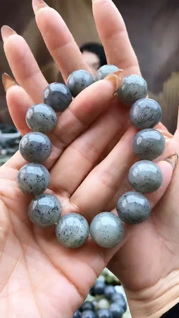 未镶嵌手串和田玉白肉点墨青花16