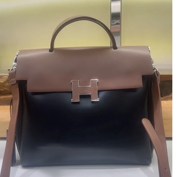 2025最新款女包 轻奢单肩斜挎包 妇女节礼物百搭时尚爆款女宝宝