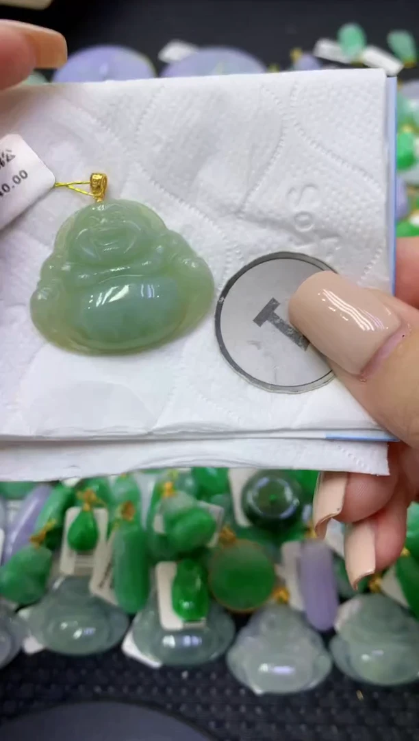 颈饰未镶嵌翡翠天然缅甸翡翠A货