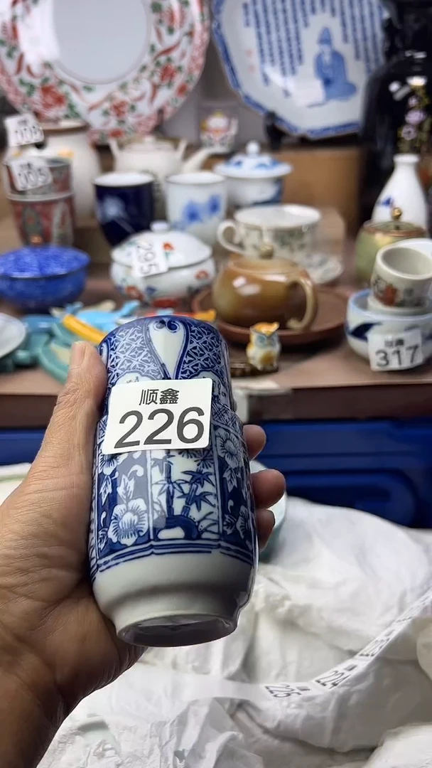 陶大***山顺鑫工艺品店闪购