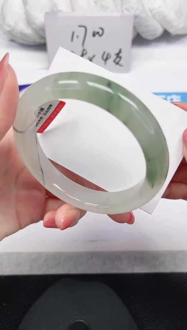 未镶嵌手镯石英岩玉128-61/62