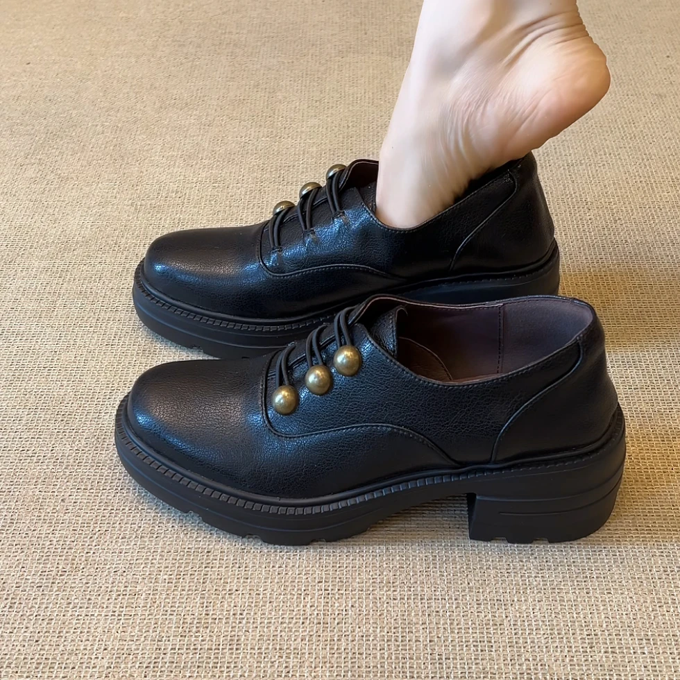 RubyL/6cm小个子职场通勤百搭铆钉松紧带圆头深口粗跟乐福鞋女款