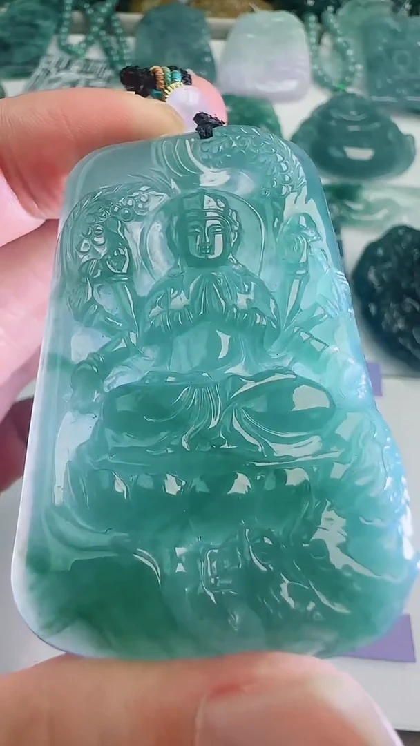 翡翠未镶嵌颈饰1111111111