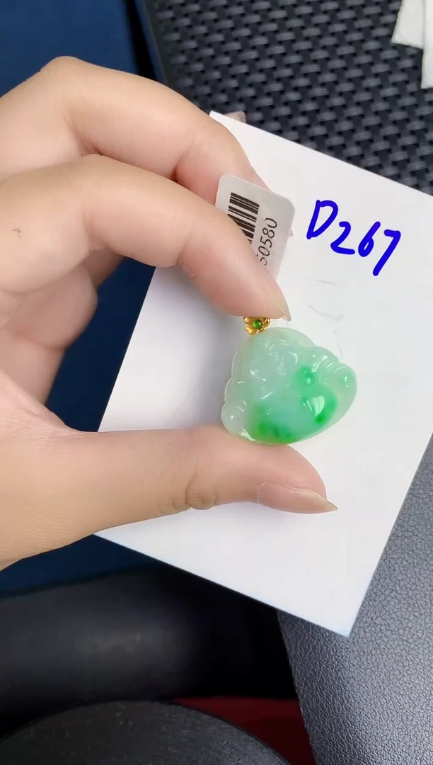 翡翠18K金镶嵌颈饰000000000