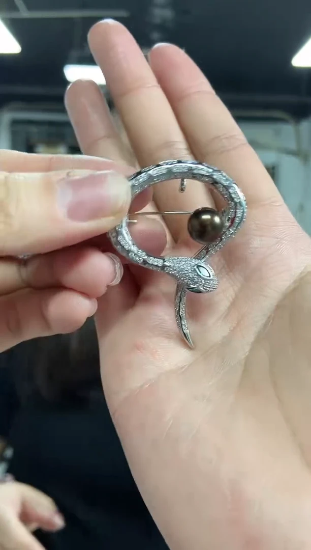 【闪购商品】海水珍珠胸针未镶嵌多样性发其一颜色微差