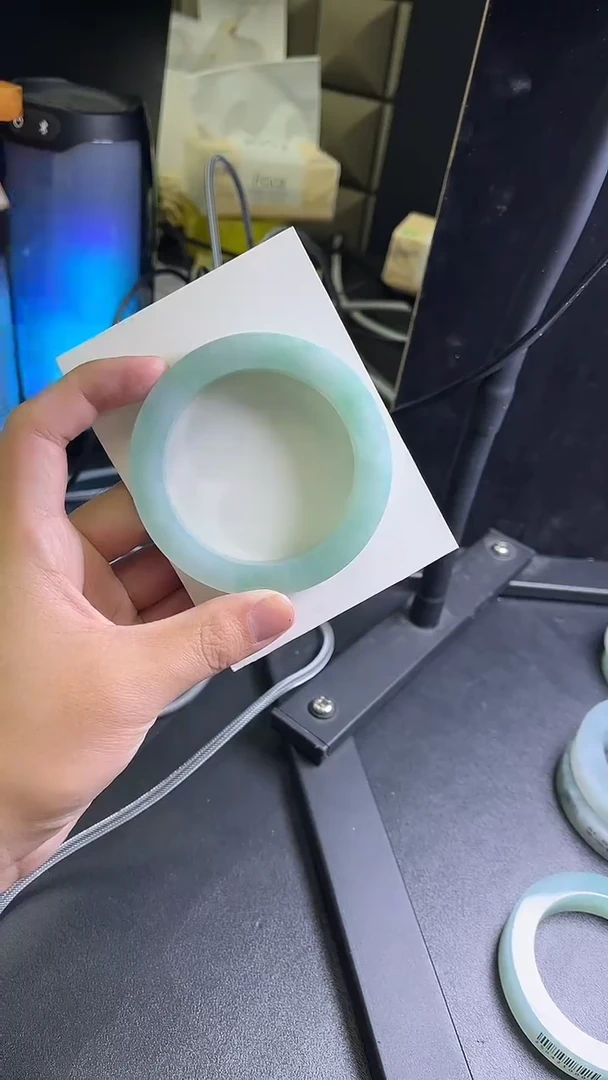 未镶嵌手镯定制翡翠海*定制