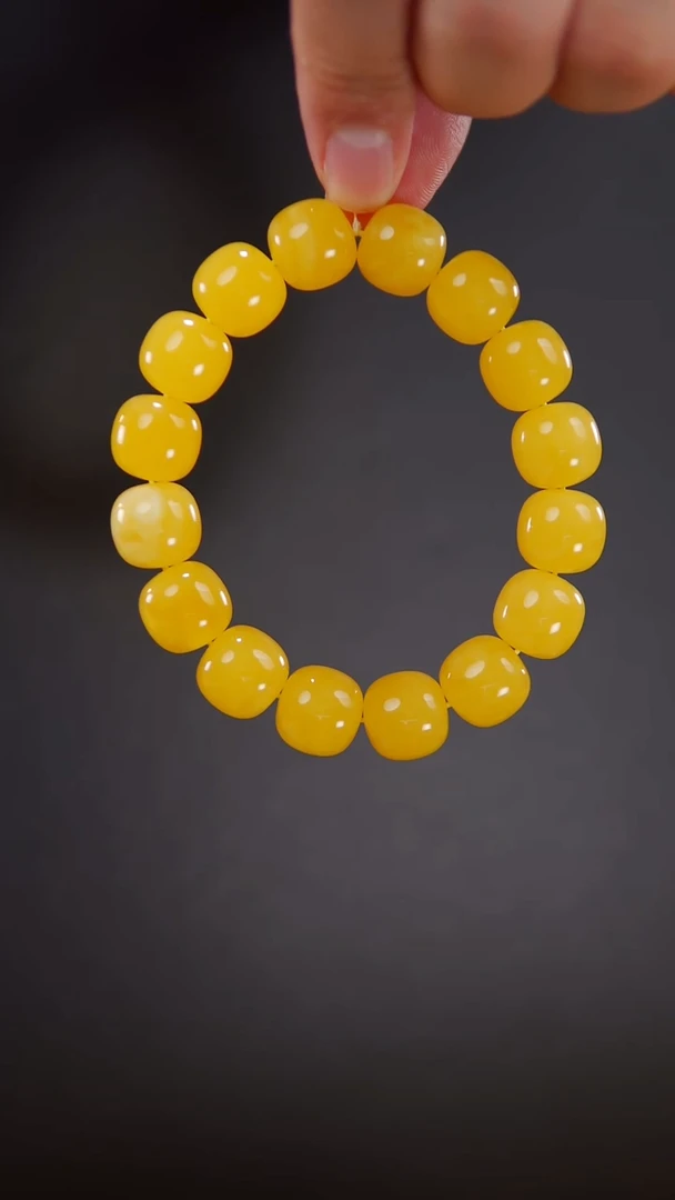 未镶嵌琥珀手链27.34同料老型手串