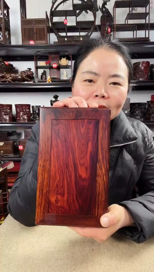 木104老李红木工艺品