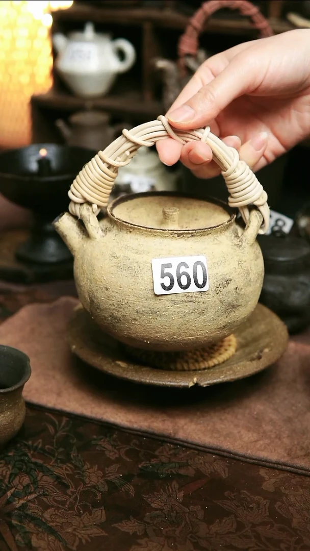 紫砂全手工粉引煮茶壶满容450毫升左右