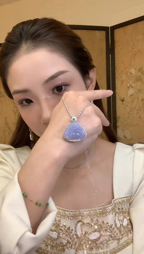 吊坠(不含链)18K金镶嵌翡翠A50 不含链