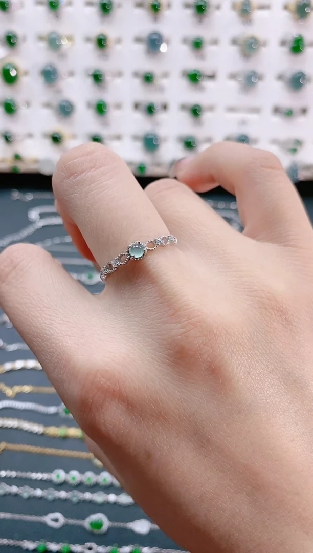 【闪购商品】翡翠戒指银S925镶嵌天然翡翠