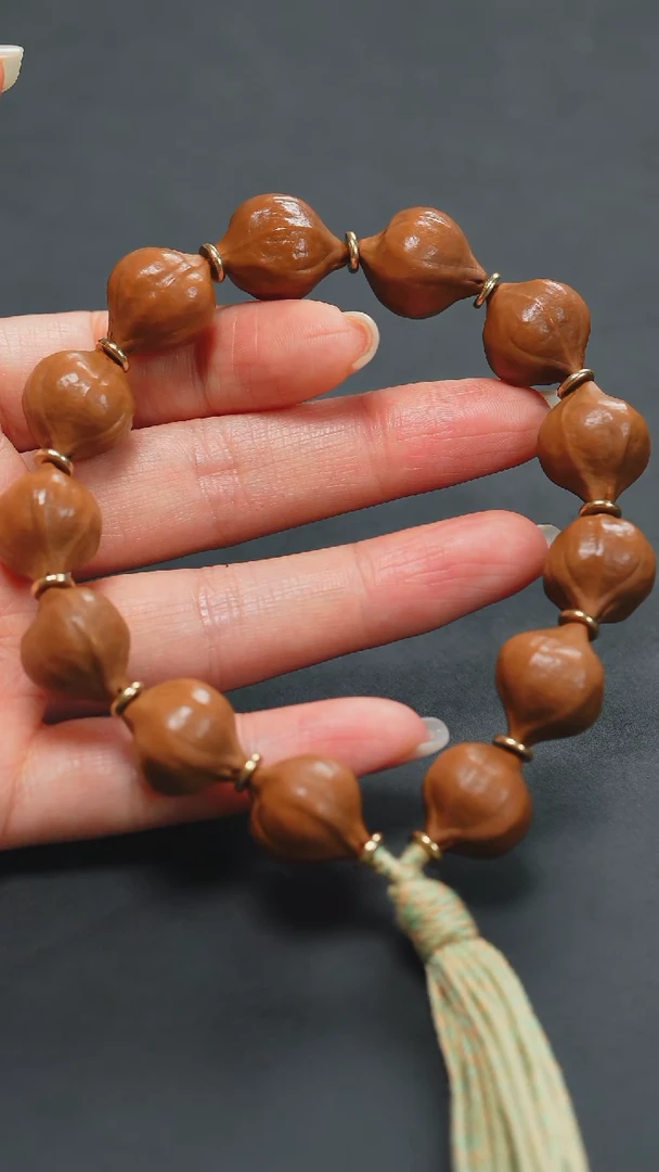 橄榄核手串小籽素串蜜桃臀