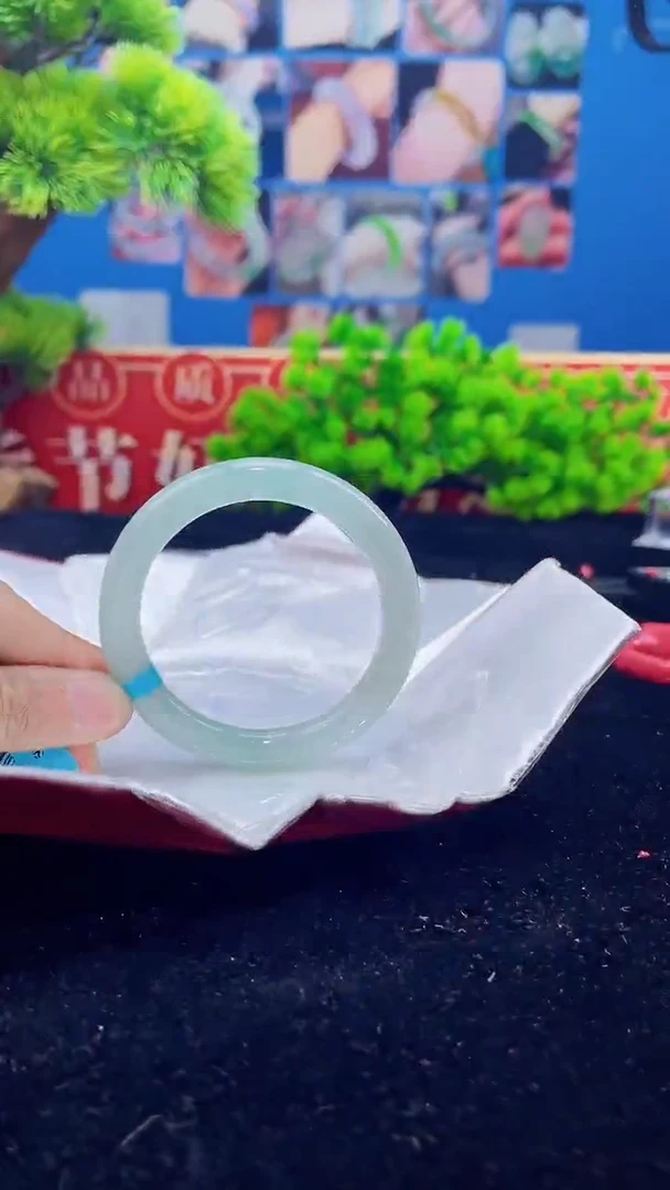 【闪购商品】翡翠手镯未镶嵌手镯14