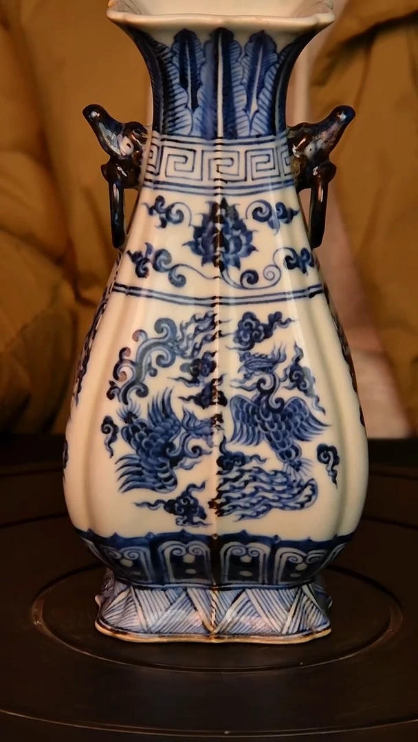 其他陶瓷中*龙精品陶瓷摆件