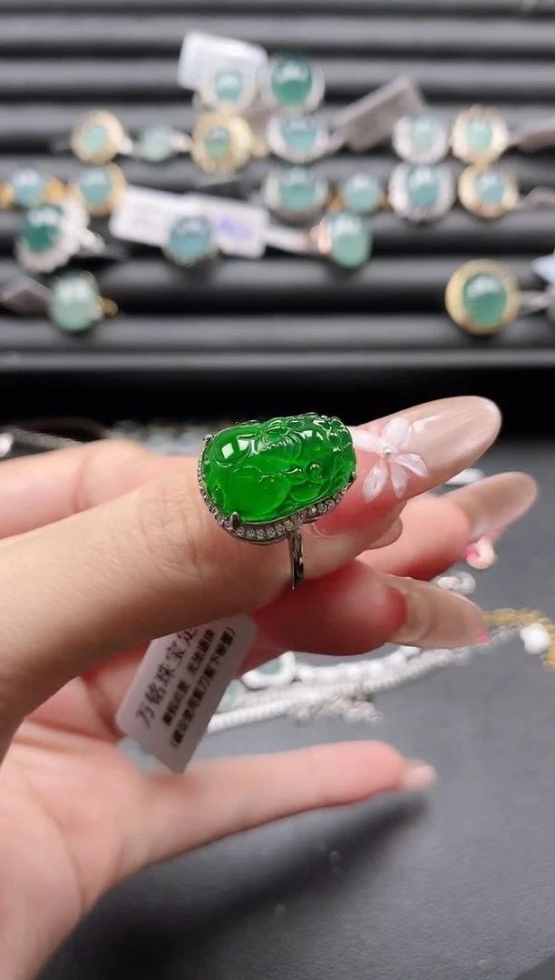 【闪购商品】翡翠戒指银S925镶嵌11111