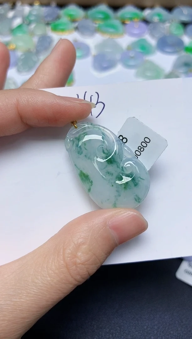 翡翠18K金镶嵌颈饰 天然缅甸翡翠A货