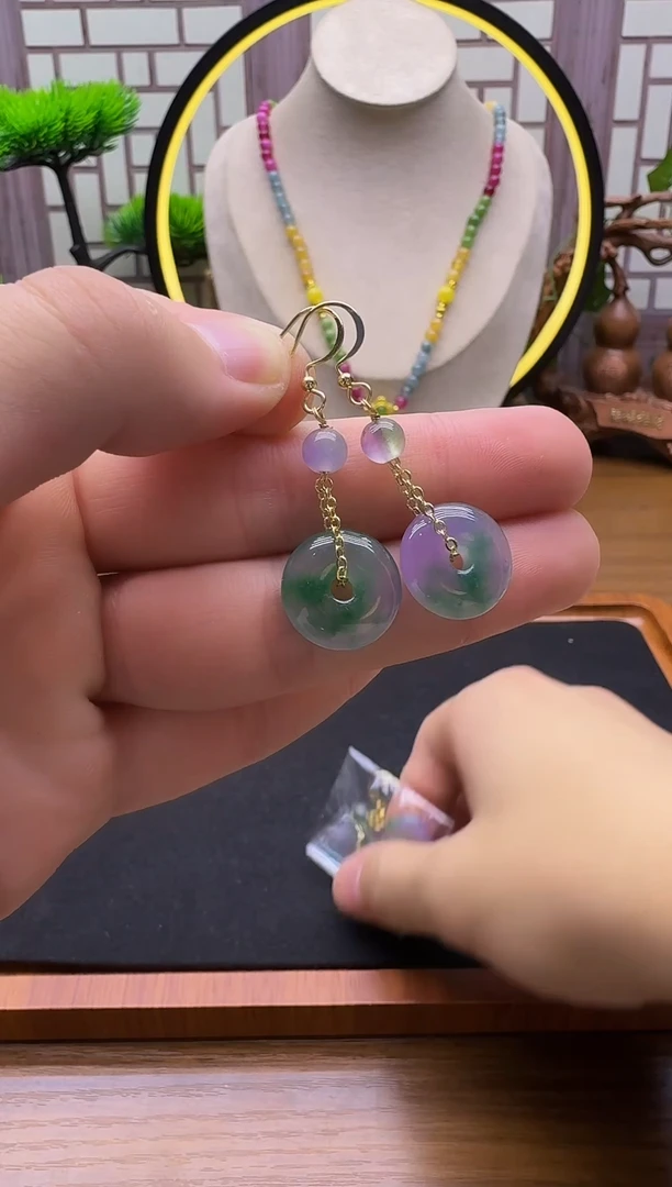 14K金镶嵌翡翠耳饰E148