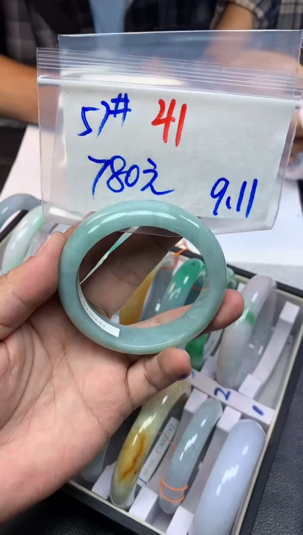未镶嵌定制翡翠41毛货需精细抛光多样性1件780元