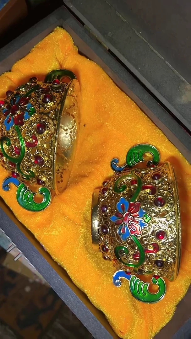 金属高端创意福利摆件