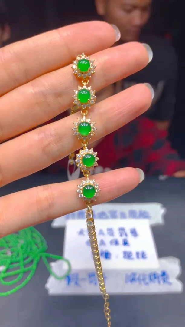 定制翡翠未镶嵌75多样性发货（发其一）