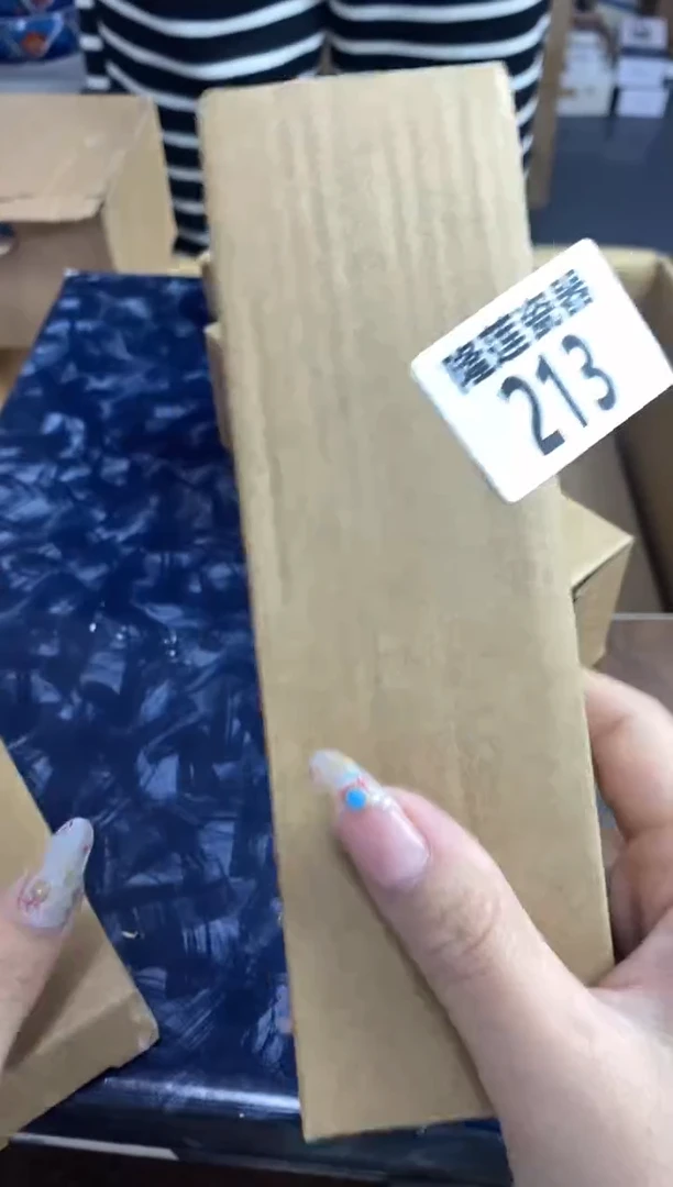 【闪购商品】瓷片隆莲瓷器欢迎大家