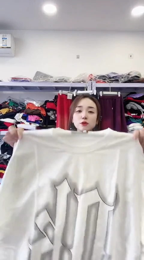 闪电购精品女装32XL