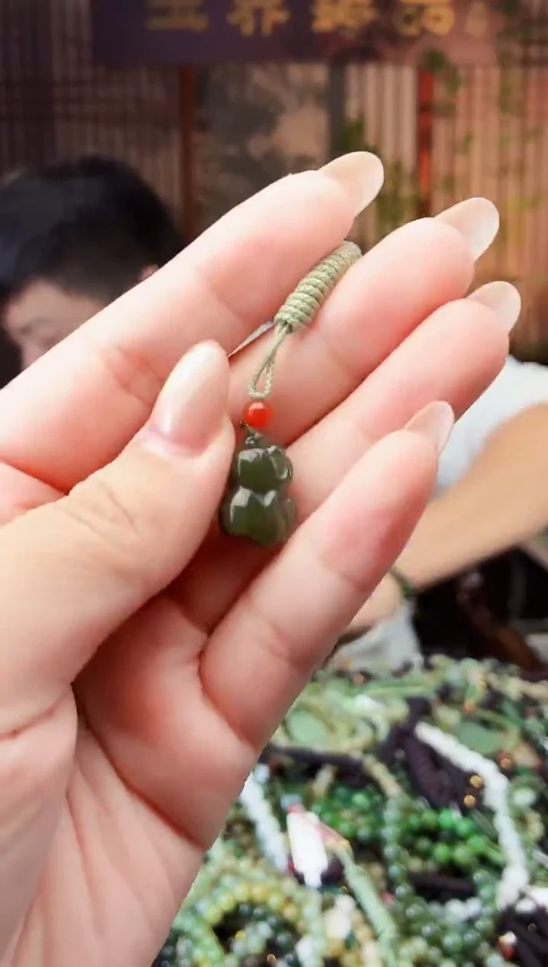 颈饰未镶嵌和田玉多样性发货拍一发一