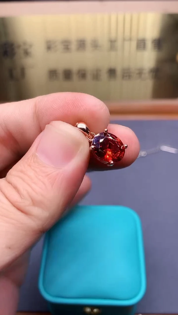 【闪购商品】石榴石颈饰银S925镶嵌.........