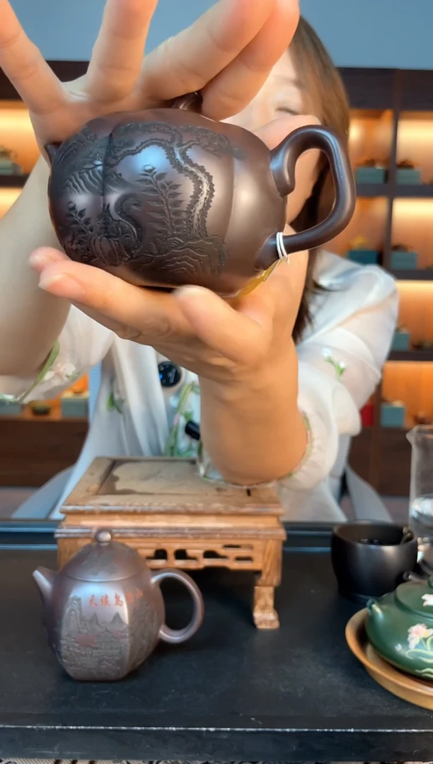 茶壶紫砂松影南瓜 赤龙血砂 顾林芬