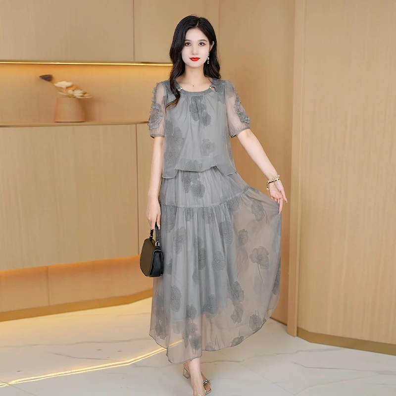 【连衣裙】夏季新款时尚洋气高贵气质显瘦减龄收腰修身宽松连衣裙